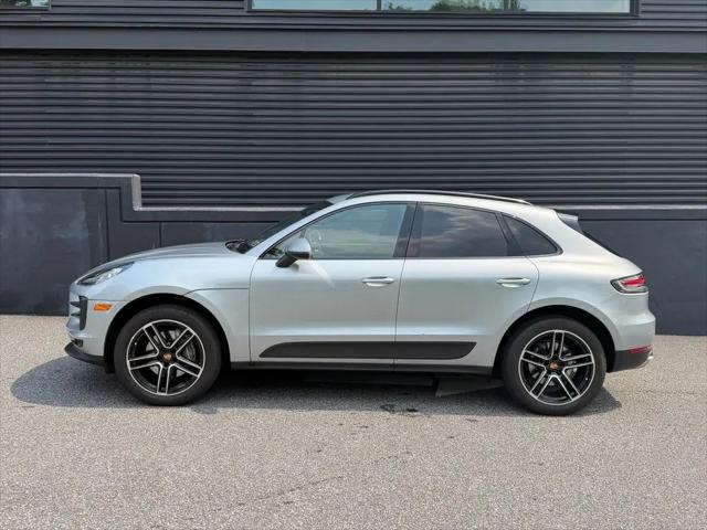 2021 Porsche Macan Macan