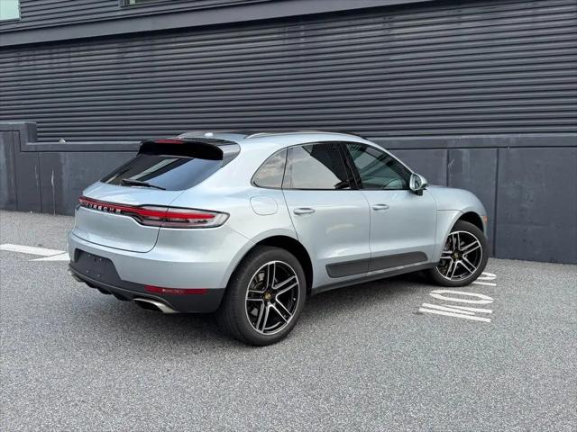 2021 Porsche Macan Macan
