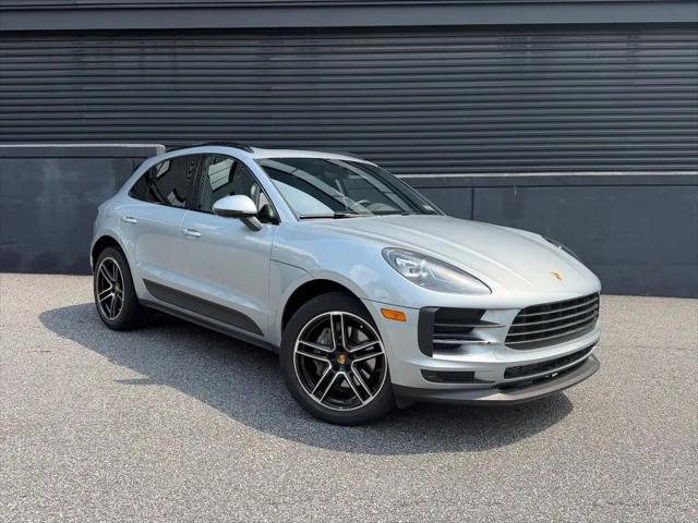 2021 Porsche Macan Macan