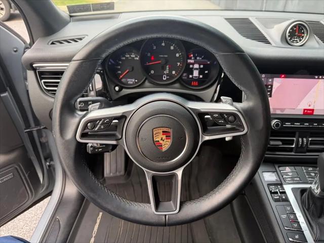 2021 Porsche Macan Macan