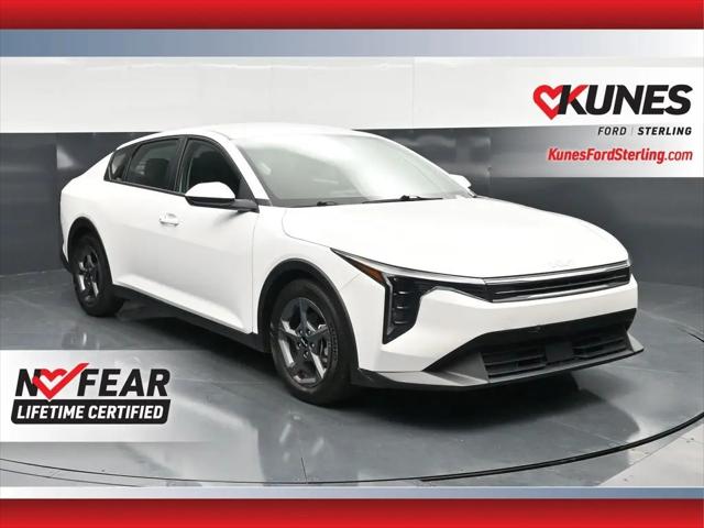 2025 Kia K4 LXS for sale in Sterling, IL