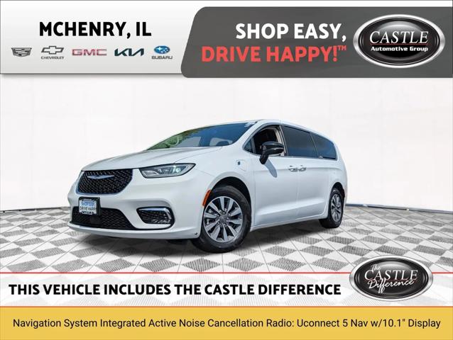 2024 Chrysler Pacifica Hybrid Select for sale in McHenry, IL