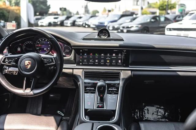 2023 Porsche Panamera 4 Platinum Edition