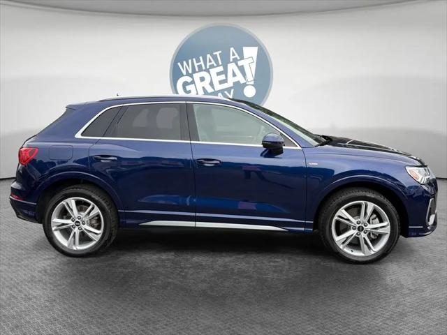 2021 Audi Q3 S line Premium Plus