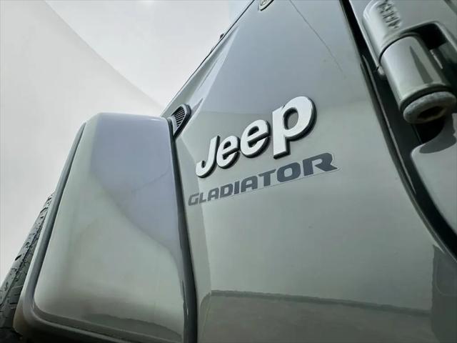 2021 Jeep Gladiator Overland