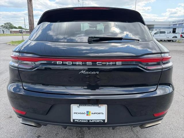 2020 Porsche Macan Macan