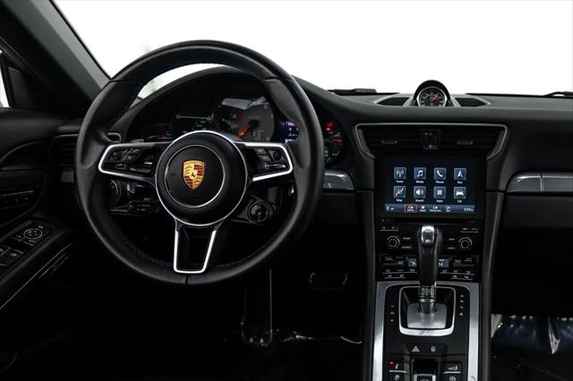 2017 Porsche 911 Carrera 4S