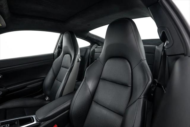 2017 Porsche 911 Carrera 4S