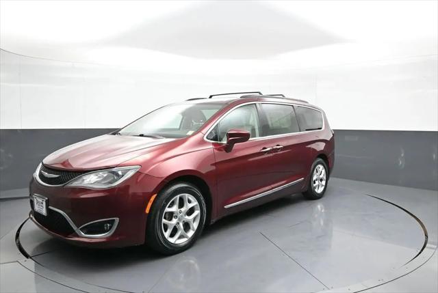 2017 Chrysler Pacifica Touring-L for sale in Brooklyn, NY