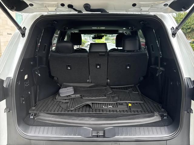 2025 Lexus LX Luxury