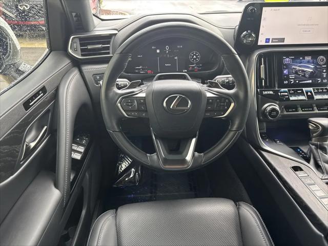 2025 Lexus LX Luxury