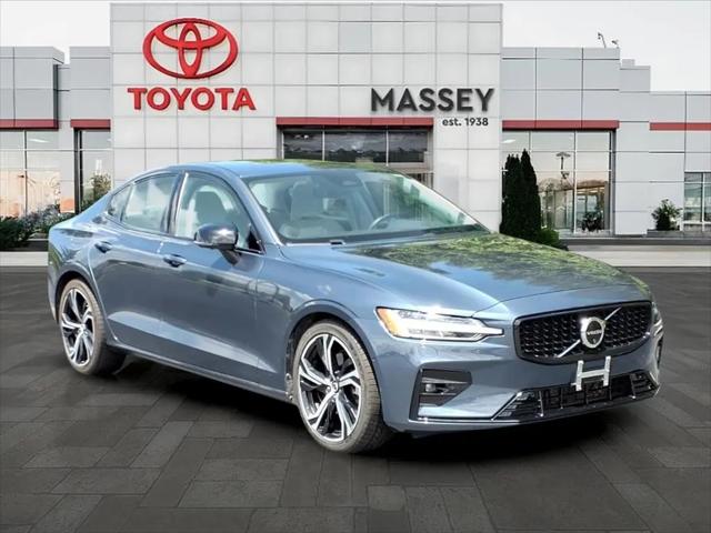 2024 Volvo S60 B5 Plus Dark Theme for sale in Kinston, NC