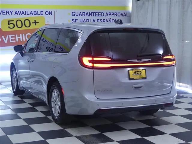 2024 Chrysler Pacifica Touring L