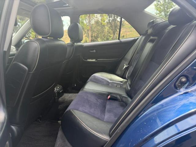 2005 Lexus IS 300 300