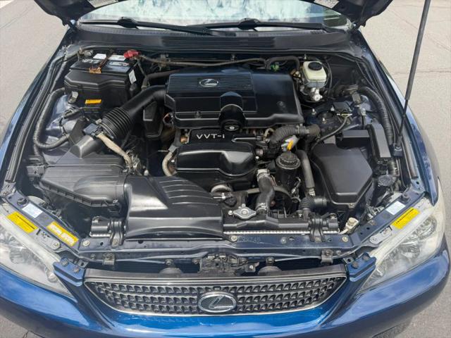 2005 Lexus IS 300 300