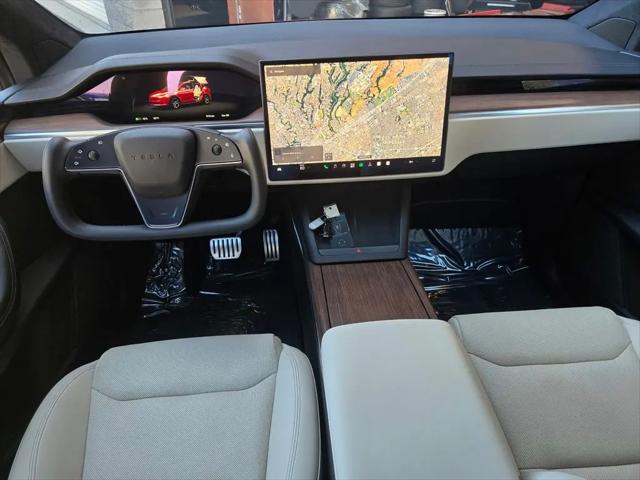 2022 Tesla Model X Dual Motor All-Wheel Drive