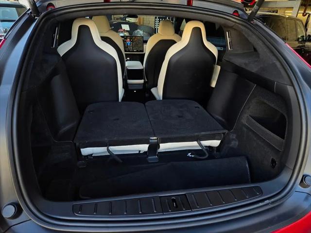 2022 Tesla Model X Dual Motor All-Wheel Drive
