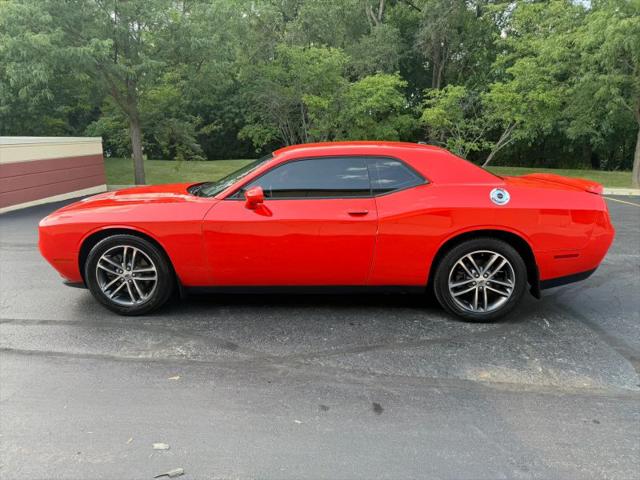 2019 Dodge Challenger SXT AWD