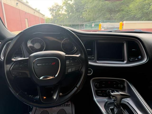 2019 Dodge Challenger SXT AWD