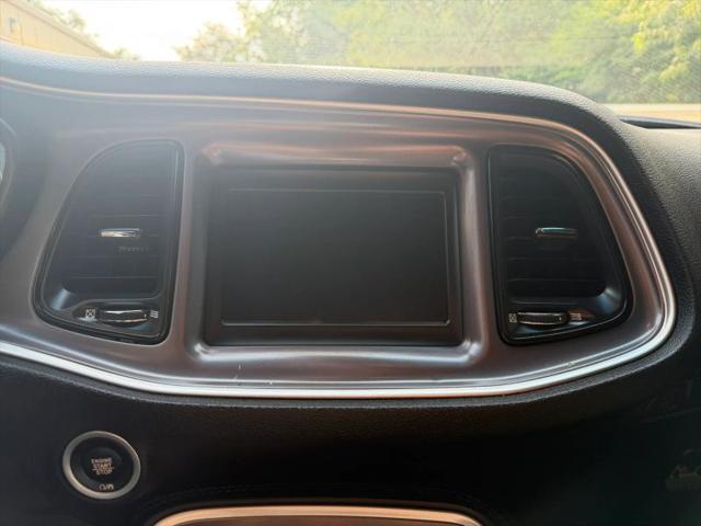 2019 Dodge Challenger SXT AWD