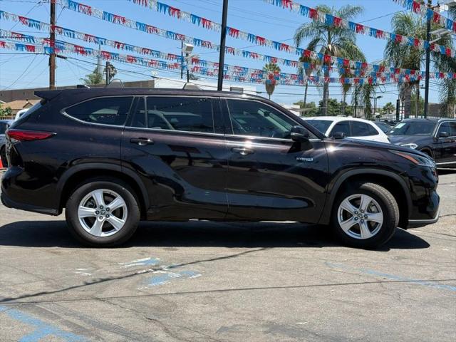 2021 Toyota Highlander Hybrid LE
