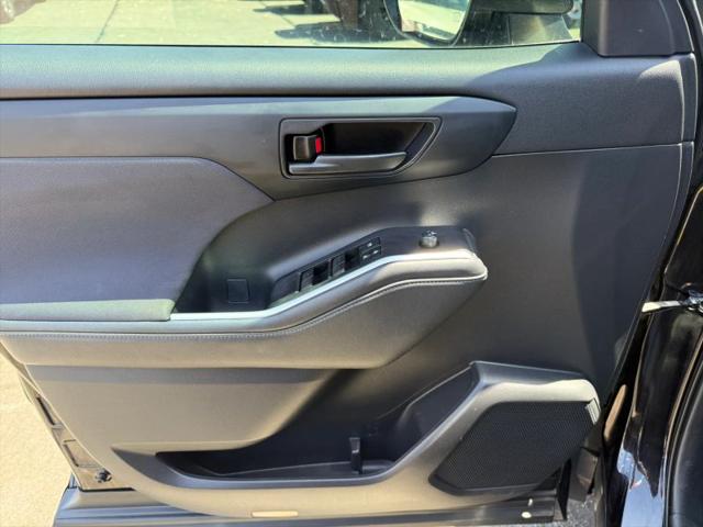 2021 Toyota Highlander Hybrid LE