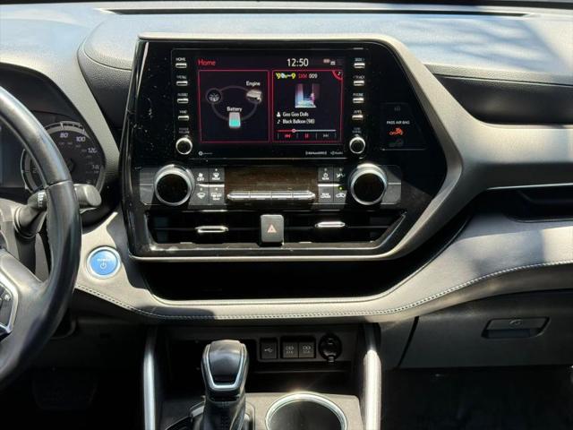 2021 Toyota Highlander Hybrid LE