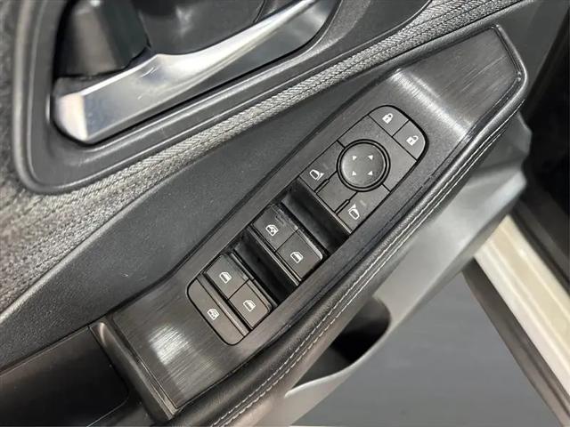 2021 Nissan Rogue SV FWD