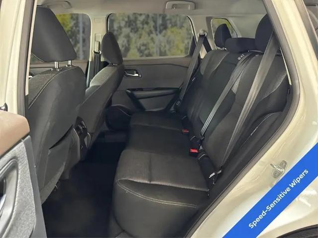 2021 Nissan Rogue SV FWD