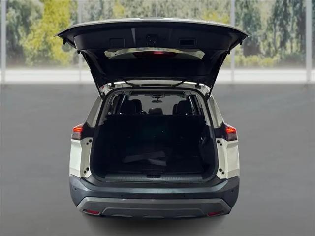 2021 Nissan Rogue SV FWD