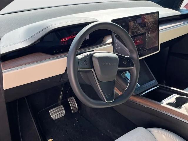 2023 Tesla Model X Standard Range
