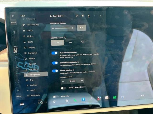 2023 Tesla Model X Standard Range
