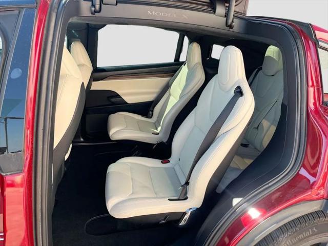 2023 Tesla Model X Standard Range