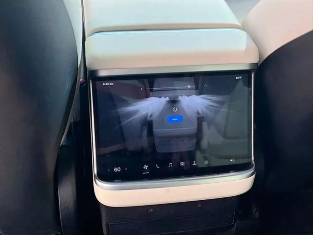 2023 Tesla Model X Standard Range