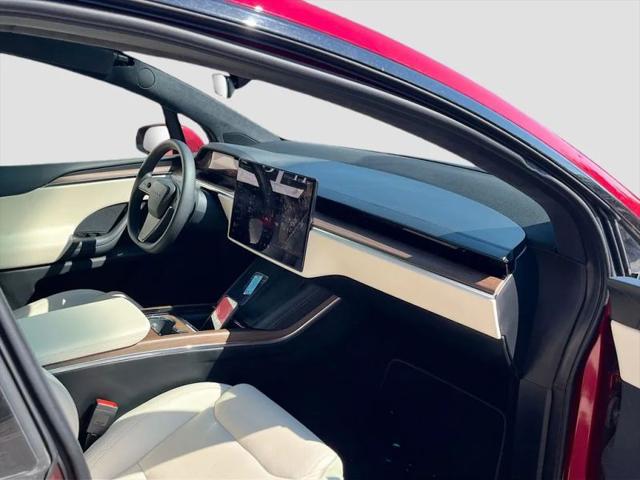 2023 Tesla Model X Standard Range
