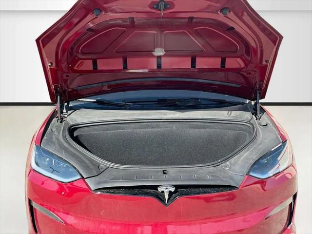 2023 Tesla Model X Standard Range