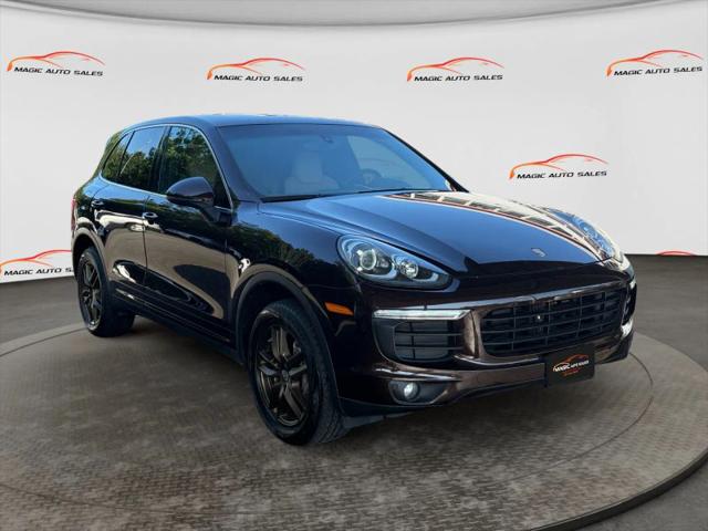 2016 Porsche Cayenne Base