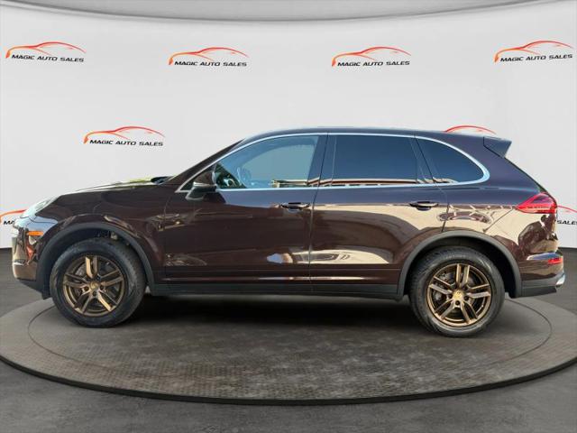 2016 Porsche Cayenne Base