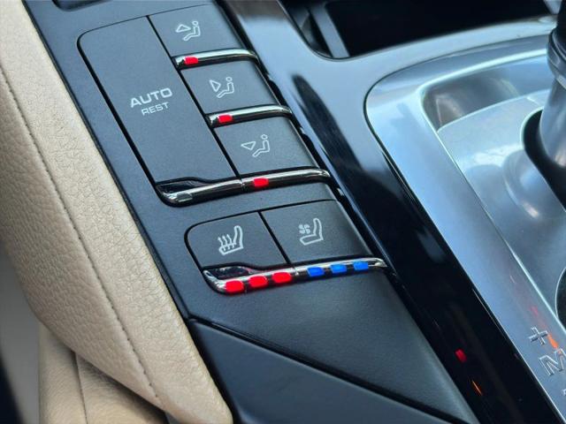 2016 Porsche Cayenne Base