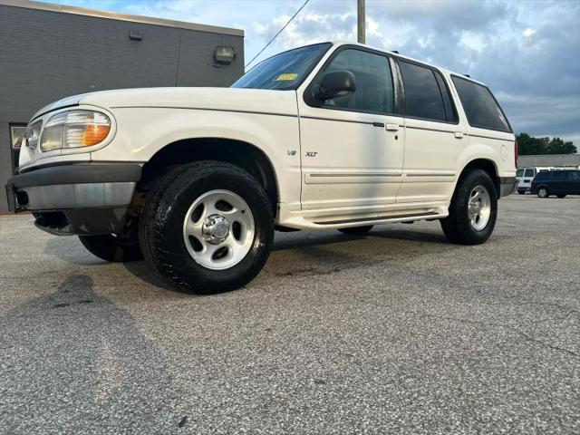 1998 Ford Explorer Base for sale in Barberton, OH