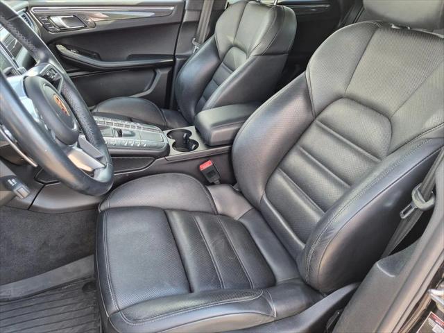 2017 Porsche Macan Turbo