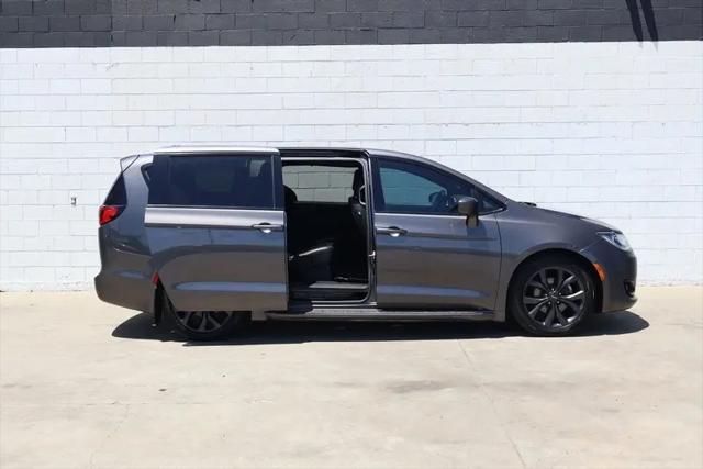 2018 Chrysler Pacifica Touring Plus