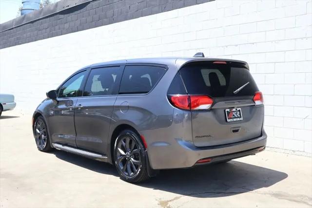 2018 Chrysler Pacifica Touring Plus