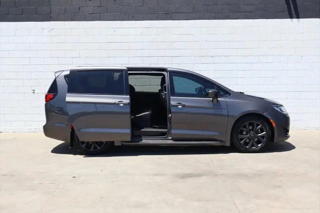 2018 Chrysler Pacifica Touring Plus