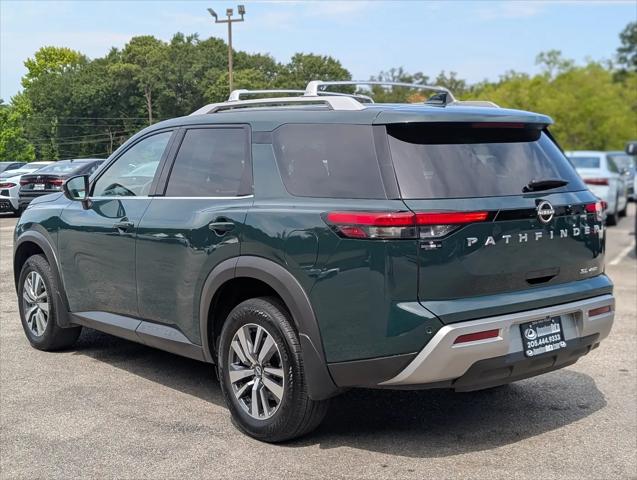2025 Nissan Pathfinder SL 4WD