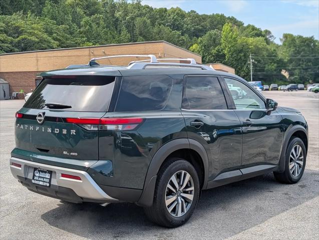 2025 Nissan Pathfinder SL 4WD