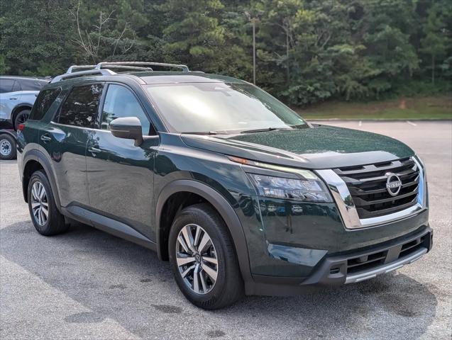 2025 Nissan Pathfinder SL 4WD