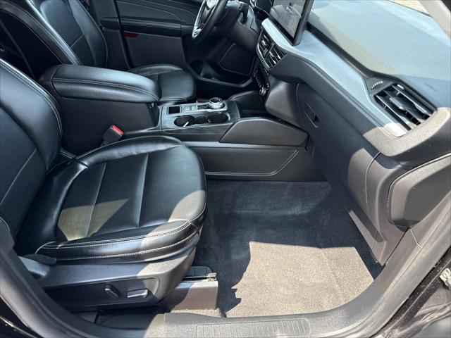 2024 Ford Escape Platinum