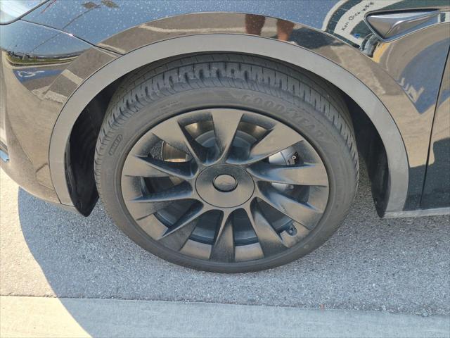 2024 Tesla Model Y Long Range Dual Motor All-Wheel Drive