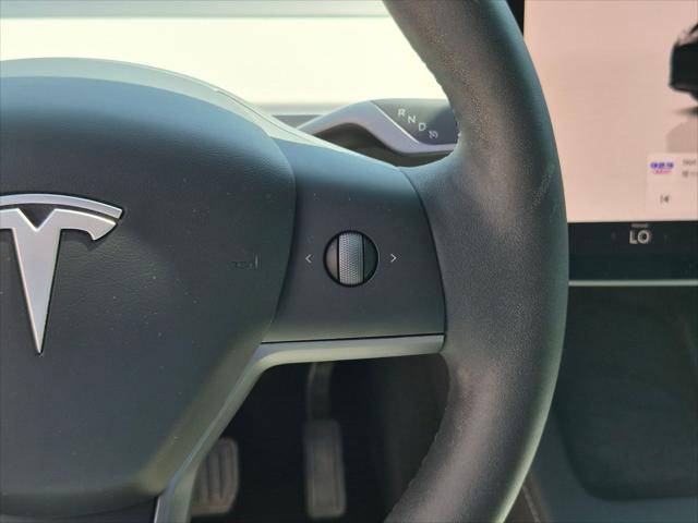 2024 Tesla Model Y Long Range Dual Motor All-Wheel Drive